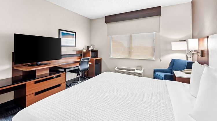 Best Western Ottumwa Inn & Suites Room