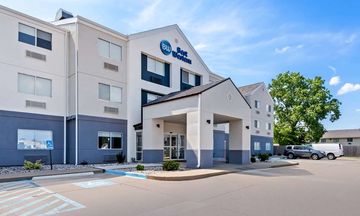 Best Western Ottumwa Inn & Suites