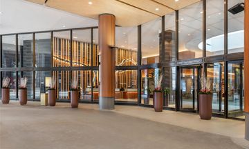 Hilton Grand Vacations Magnificent Mile