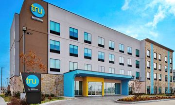 Tru by Hilton Terrell