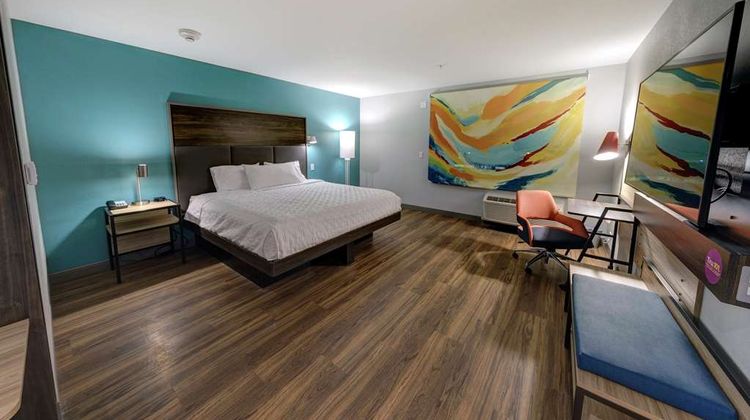 Tru by Hilton Georgetown Room
