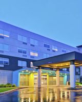 Tru by Hilton Middletown
