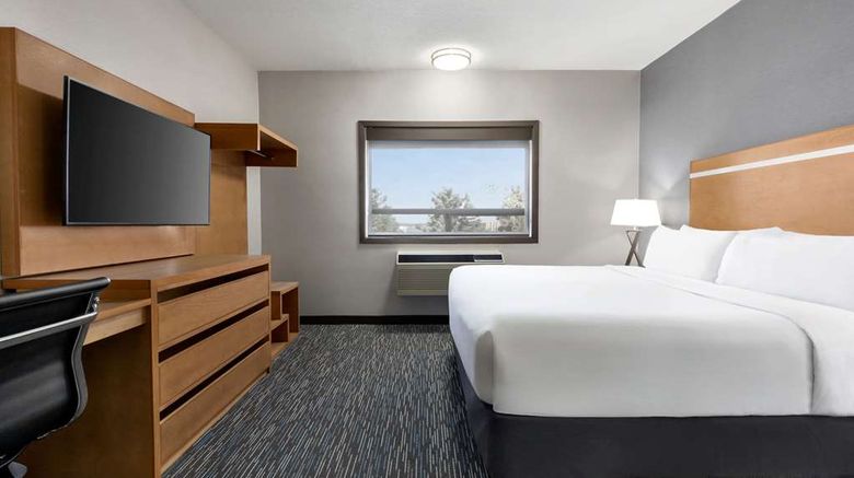 <b>Wingate by Wyndham Lethbridge Suite</b>. Images powered by <a href="https://iceportal.shijigroup.com/" title="IcePortal" target="_blank">IcePortal</a>.