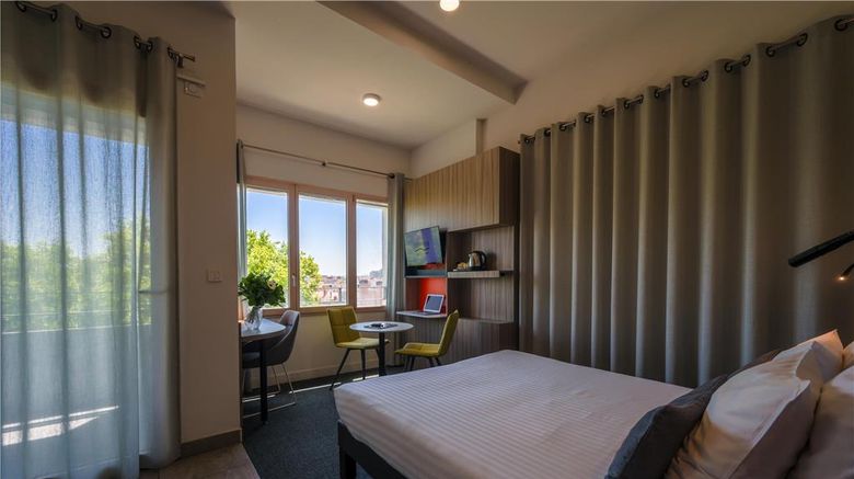 <b>Residence Lyon So Cloud-Nemea Hotel Room</b>. Images powered by <a href="https://iceportal.shijigroup.com/" title="IcePortal" target="_blank">IcePortal</a>.