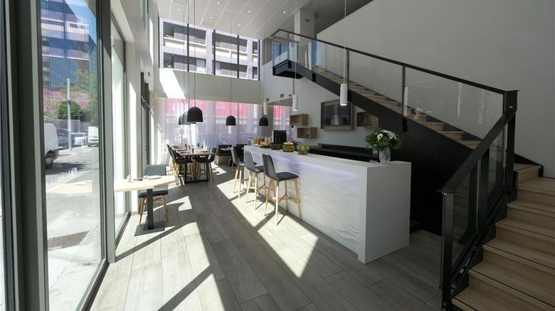 <b>Residence Lyon So Cloud-Nemea Hotel Restaurant</b>. Images powered by <a href="https://iceportal.shijigroup.com/" title="IcePortal" target="_blank">IcePortal</a>.