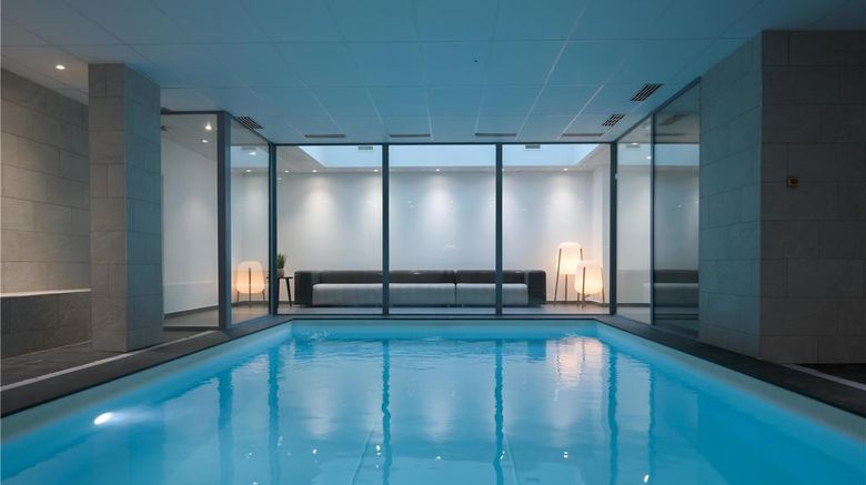 <b>Residence Lyon So Cloud-Nemea Hotel Pool</b>. Images powered by <a href="https://iceportal.shijigroup.com/" title="IcePortal" target="_blank">IcePortal</a>.
