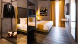 J24 Hotel Milano Room