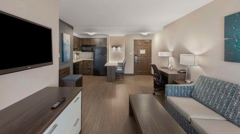 <b>Executive Residency by BW Toronto Room</b>. Images powered by <a href="https://iceportal.shijigroup.com/" title="IcePortal" target="_blank">IcePortal</a>.