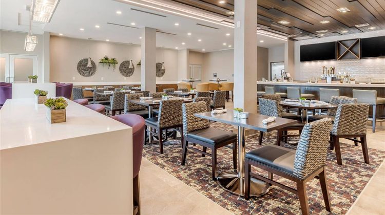 Cambria Hotel Fort Mill Restaurant