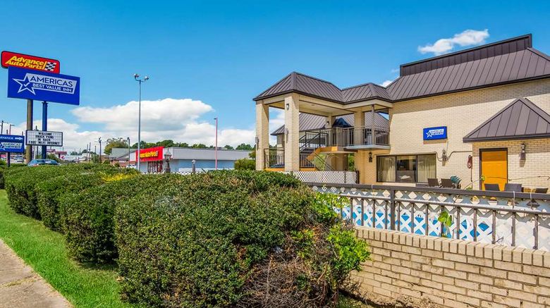 <b>Americas Best Value Inn Exterior</b>. Images powered by <a href="https://iceportal.shijigroup.com/" title="IcePortal" target="_blank">IcePortal</a>.