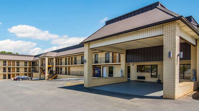 <b>Americas Best Value Inn Exterior</b>. Images powered by <a href="https://iceportal.shijigroup.com/" title="IcePortal" target="_blank">IcePortal</a>.