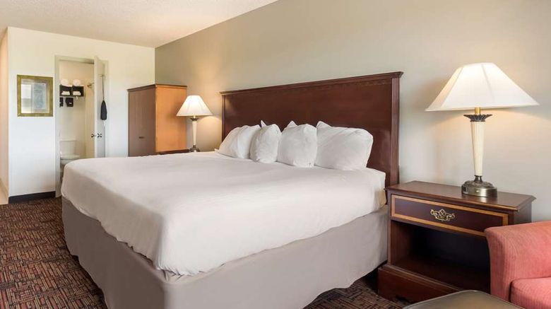 <b>SureStay By Best Western Thomson Room</b>. Images powered by <a href="https://iceportal.shijigroup.com/" title="IcePortal" target="_blank">IcePortal</a>.