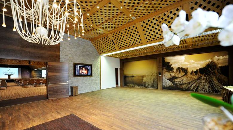 <b>Vila Vita Pannonia Ballroom</b>. Images powered by <a href="https://iceportal.shijigroup.com/" title="IcePortal" target="_blank">IcePortal</a>.