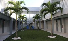 Star Suites by Riverside Theatre