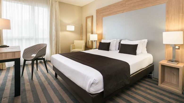 <b>7Hotel & Fitness Room</b>. Images powered by <a href="https://iceportal.shijigroup.com/" title="IcePortal" target="_blank">IcePortal</a>.