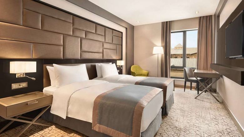 <b>Wyndham Grand Tbilisi Room</b>. Images powered by <a href="https://iceportal.shijigroup.com/" title="IcePortal" target="_blank">IcePortal</a>.