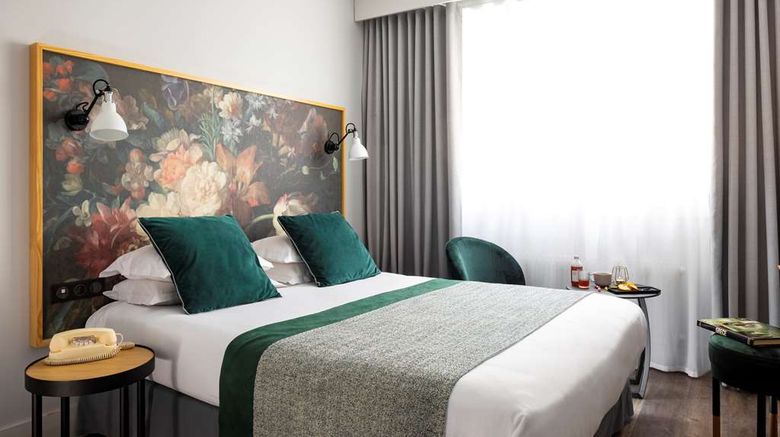 <b>Hotel Edmond W Room</b>. Images powered by <a href="https://iceportal.shijigroup.com/" title="IcePortal" target="_blank">IcePortal</a>.