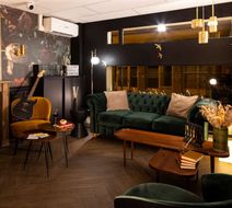 Hotel Edmond W Lobby