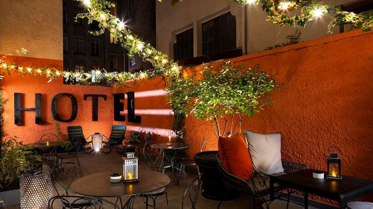 Hotel Edmond W Exterior