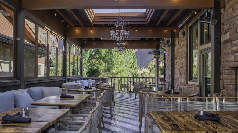 <b>Cliffrose Springdale, Curio Collection Restaurant</b>. Images powered by <a href="https://iceportal.shijigroup.com/" title="IcePortal" target="_blank">IcePortal</a>.