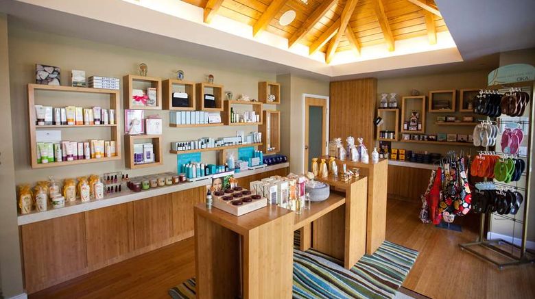 <b>L'Auberge Del Mar Spa</b>. Images powered by <a href="https://iceportal.shijigroup.com/" title="IcePortal" target="_blank">IcePortal</a>.