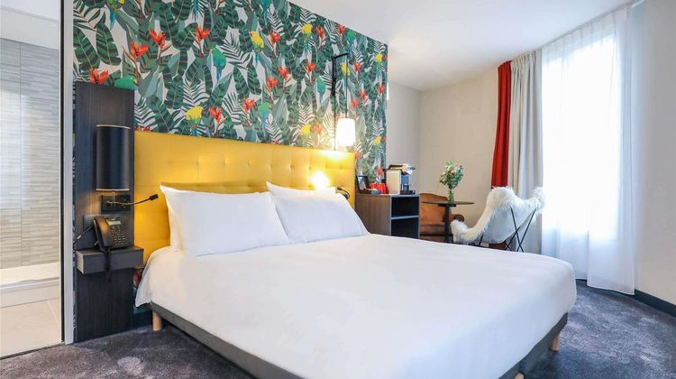 Ibis Styles Puteaux Paris La Defense Exterior