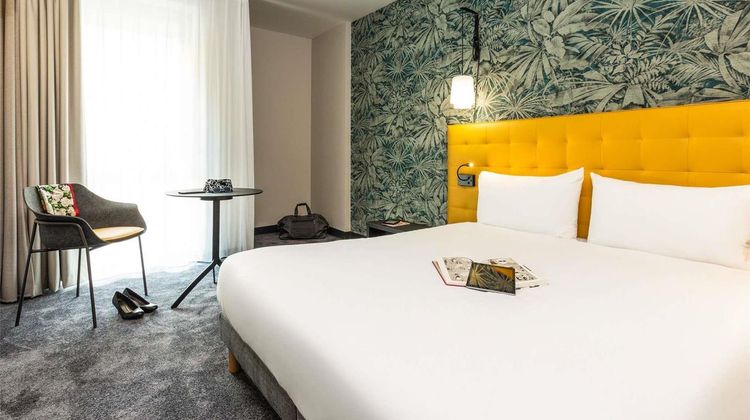 Ibis Styles Puteaux Paris La Defense Other