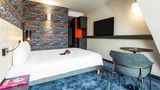 Ibis Styles Puteaux Paris La Defense Room