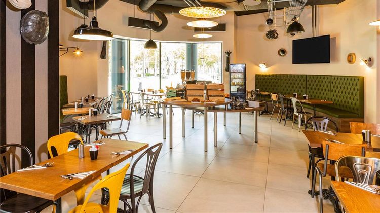 Ibis Styles Puteaux Paris La Defense Restaurant