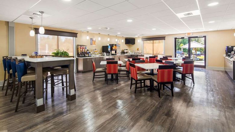 <b>Best Western Shallotte-Ocean Isle Beach Restaurant</b>. Images powered by <a href="https://iceportal.shijigroup.com/" title="IcePortal" target="_blank">IcePortal</a>.