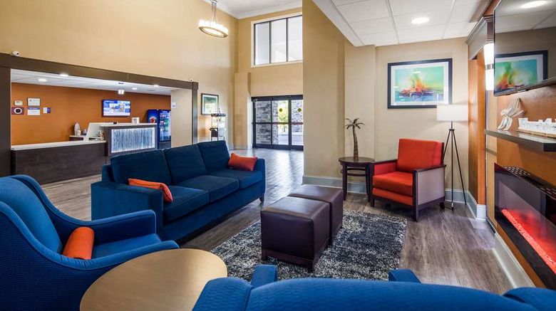 <b>Best Western Shallotte-Ocean Isle Beach Lobby</b>. Images powered by <a href="https://iceportal.shijigroup.com/" title="IcePortal" target="_blank">IcePortal</a>.