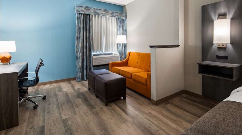 <b>Best Western Shallotte-Ocean Isle Beach Room</b>. Images powered by <a href="https://iceportal.shijigroup.com/" title="IcePortal" target="_blank">IcePortal</a>.