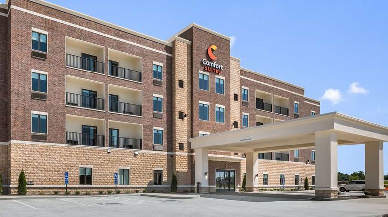 Comfort Suites Marysville Exterior. Images powered by <a href="https://iceportal.shijigroup.com" target="_blank" rel="noopener">Ice Portal</a>.