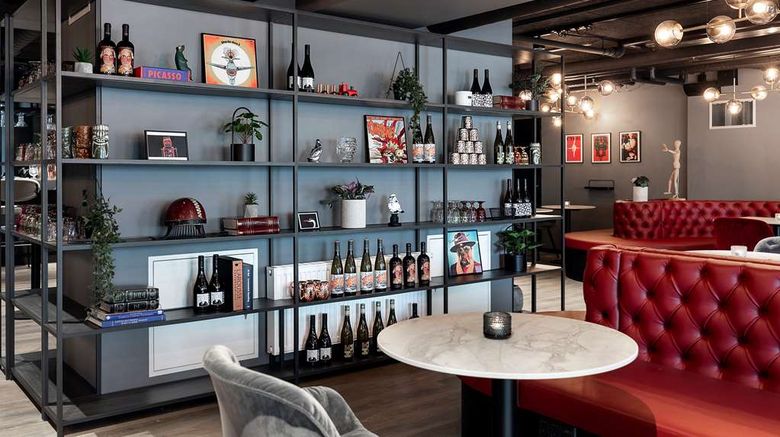 <b>Radisson Red Aarhus Restaurant</b>. Images powered by <a href="https://iceportal.shijigroup.com/" title="IcePortal" target="_blank">IcePortal</a>.