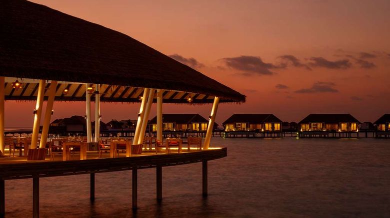 <b>Radisson Blu Resort Maldives Restaurant</b>. Images powered by <a href="https://iceportal.shijigroup.com/" title="IcePortal" target="_blank">IcePortal</a>.