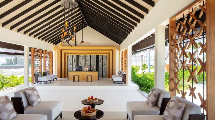 Radisson Blu Resort Maldives Spa