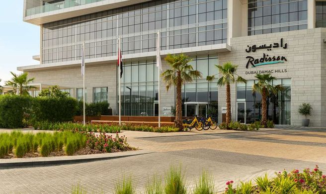 Radisson Hotel, Dubai Damac Hills Exterior