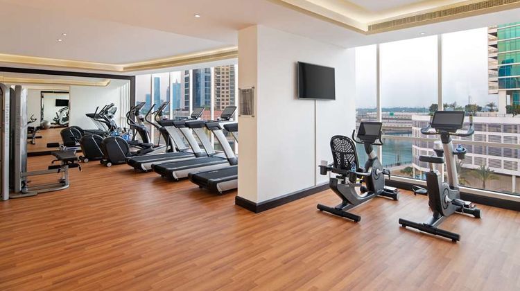 Radisson Blu Hotel, Dubai Canal View Recreation