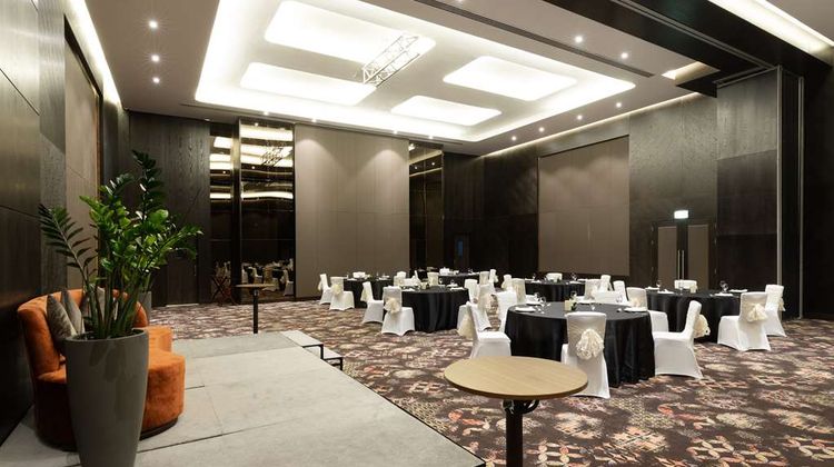 Radisson Blu Hotel, Dubai Canal View Ballroom