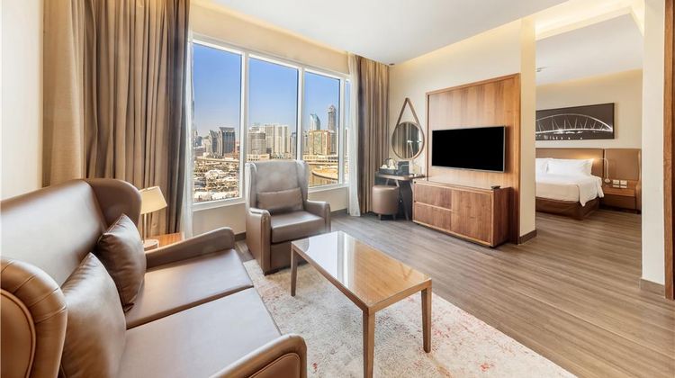 Radisson Blu Hotel, Dubai Canal View Suite