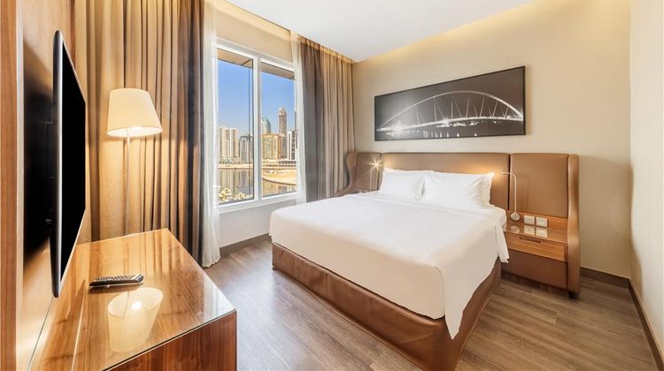 Radisson Blu Hotel, Dubai Canal View Suite