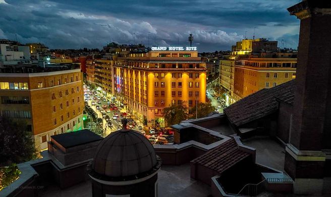 Radisson Blu GHR Hotel, Rome Exterior