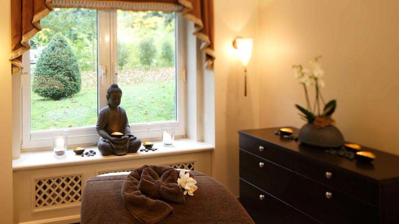 <b>Romantik Hotel Kieler Kaufmann Spa</b>. Images powered by <a href="https://iceportal.shijigroup.com/" title="IcePortal" target="_blank">IcePortal</a>.