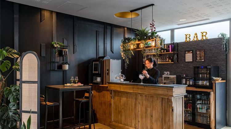 Q7 Lodge Restaurant
