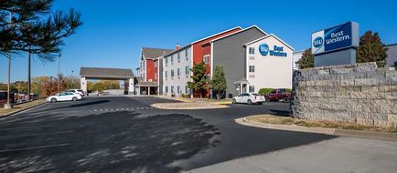 Best Western Worlds of Fun Inn & Suites Exterior