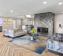 Best Western Worlds of Fun Inn & Suites Lobby