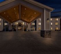 Best Western Worlds of Fun Inn & Suites Exterior