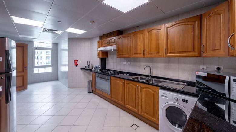 <b>Roda Al Murooj Residences Suite</b>. Images powered by <a href="https://iceportal.shijigroup.com/" title="IcePortal" target="_blank">IcePortal</a>.