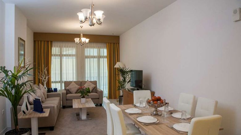 <b>Roda Al Murooj Residences Room</b>. Images powered by <a href="https://iceportal.shijigroup.com/" title="IcePortal" target="_blank">IcePortal</a>.