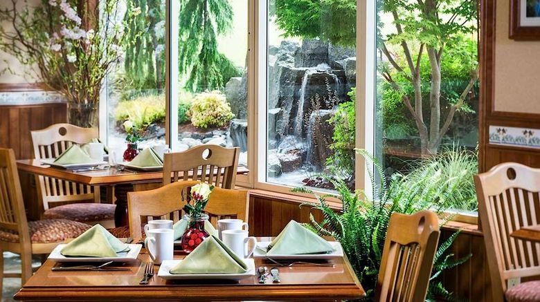 <b>Olympic Lodge Restaurant</b>. Images powered by <a href="https://iceportal.shijigroup.com/" title="IcePortal" target="_blank">IcePortal</a>.